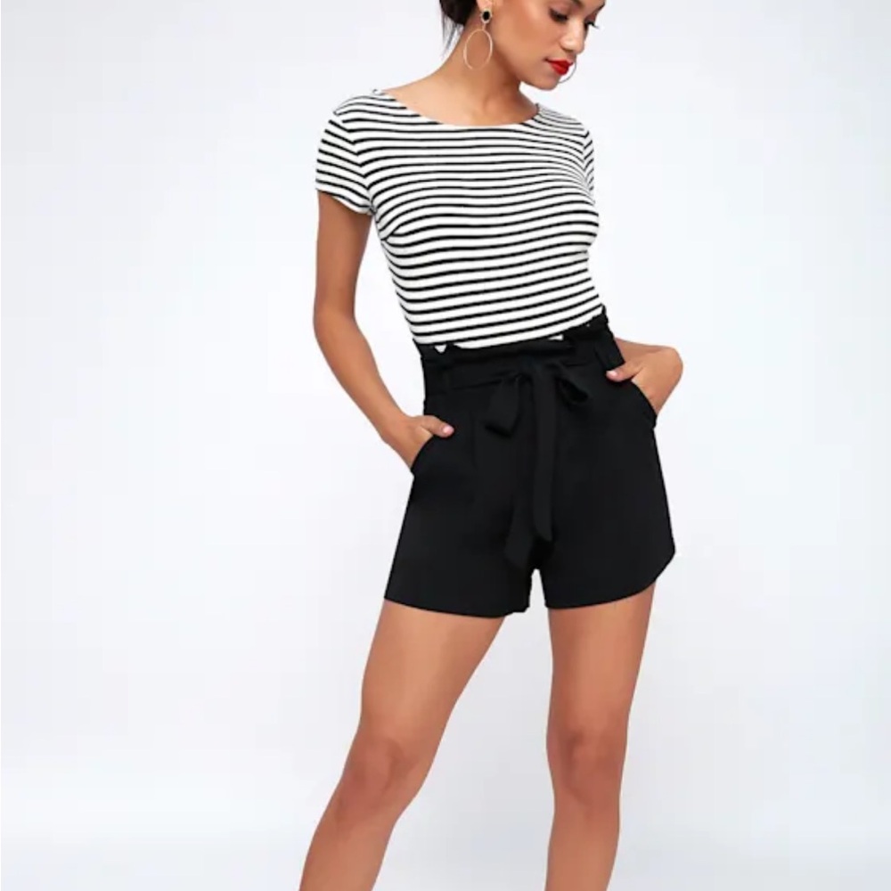 Lulu's Black High-Waist Shorts with Bow - Picture 4 of 11